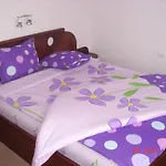 Family Iv Hotel 2*