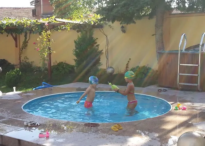 酒店 Iv家庭旅馆 2*