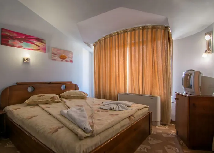 Family Iv 2* Velingrad